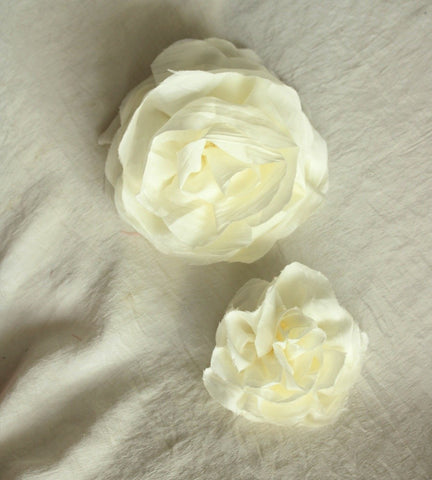 Broche Flor Cloe Blanca