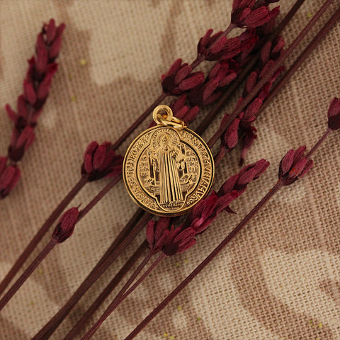 Medalla San Benito Oro