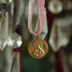 Medalla de La Macarena Oro