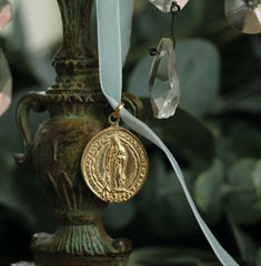 Medalla Virgen de Guadalupe Oro