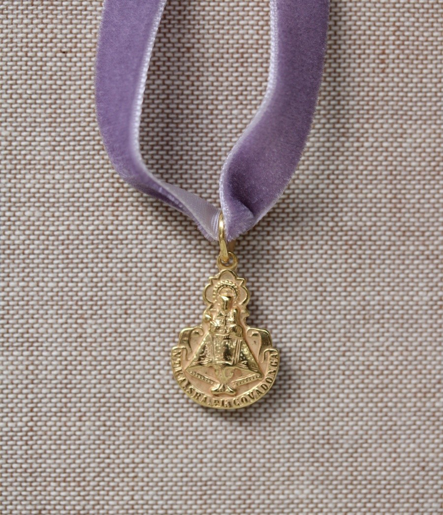 Medalla Escapulario de Covadonga Oro