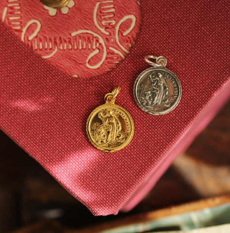 Medalla Santa Marta Oro