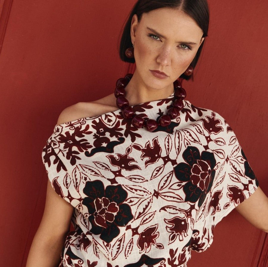 Collar Gabriela Burgundy